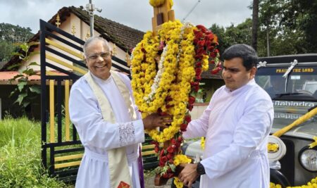 Adoration of the RYC Cross
